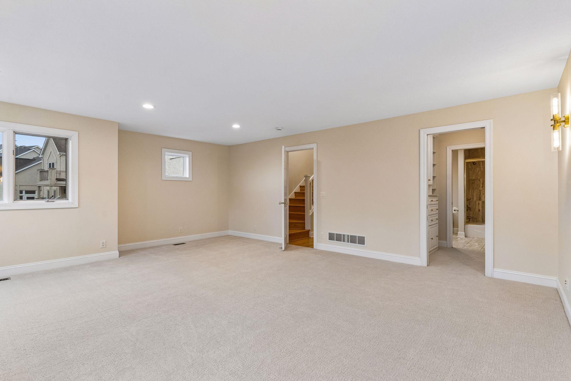 406 River Street Property Photo 27