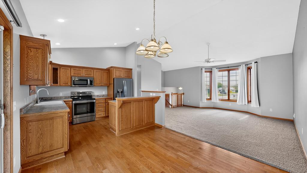 5211 Florence Drive Nw Property Photo 20