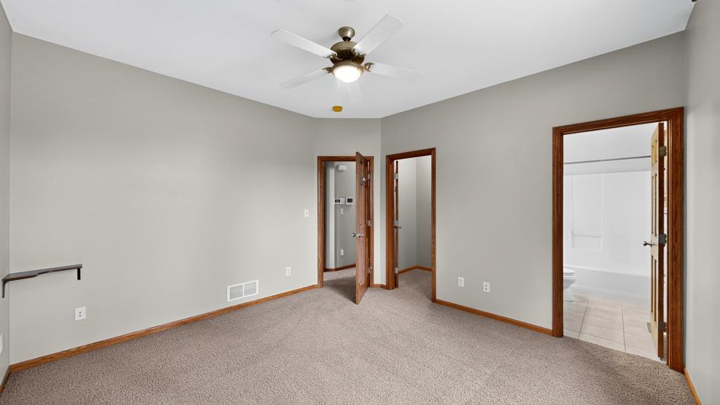 5211 Florence Drive Nw Property Photo 32