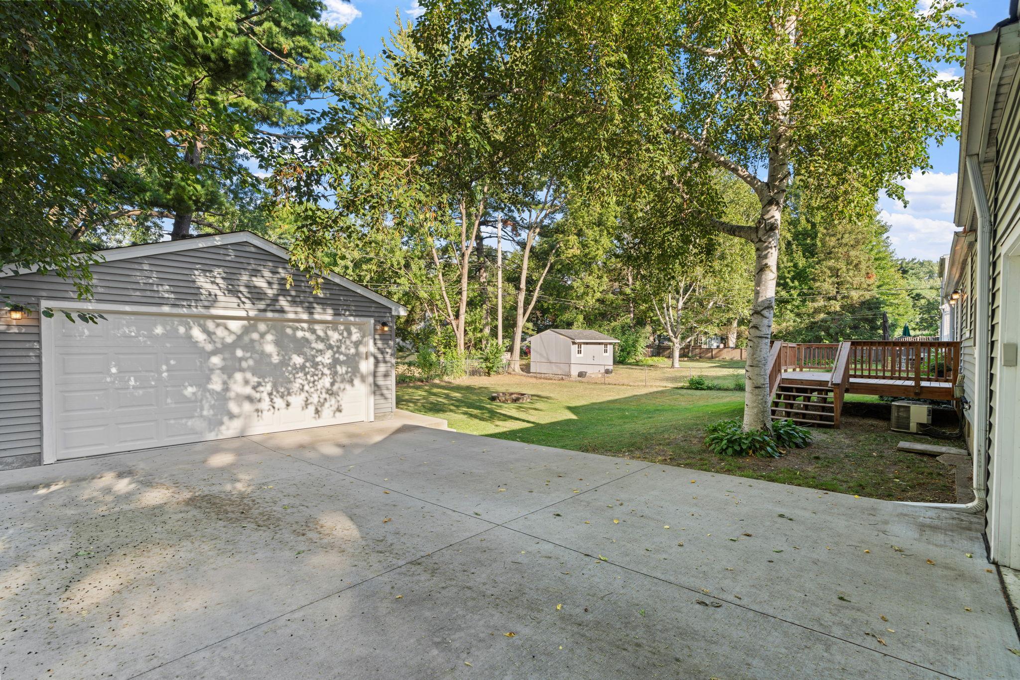 6732 3rd Avenue S Property Photo 5
