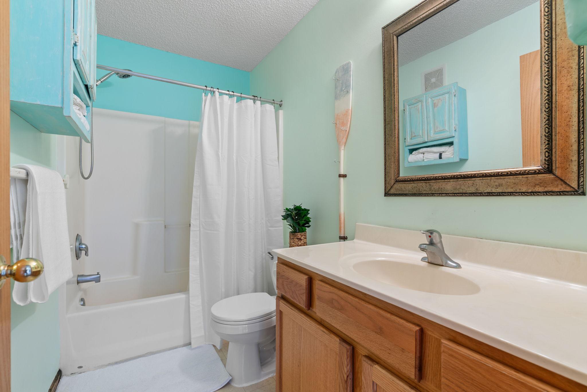 4052 Blakewood Drive Property Photo 7