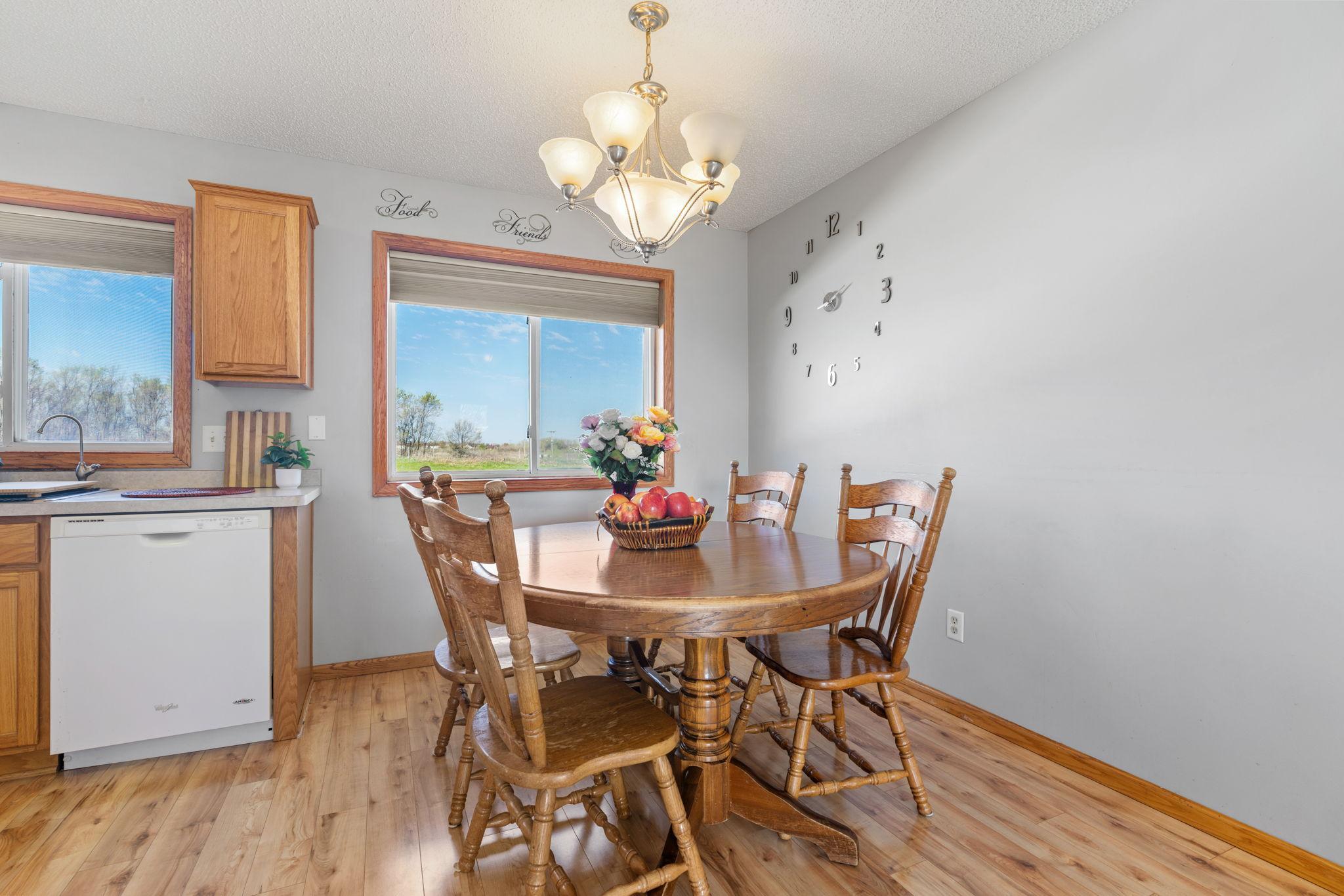 4052 Blakewood Drive Property Photo 10