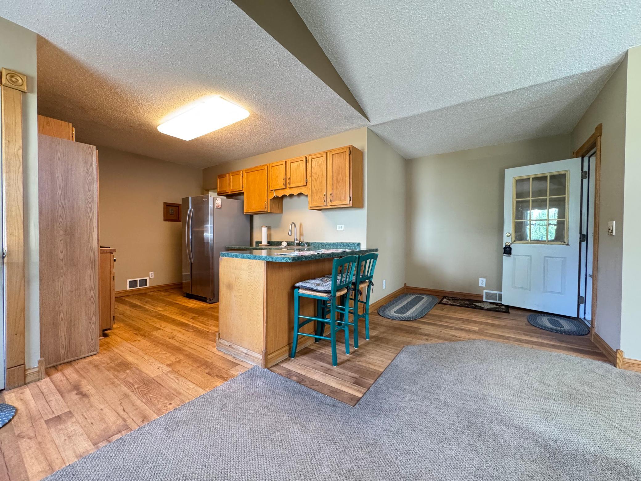 830 Sandhurst Drive W Property Photo 10