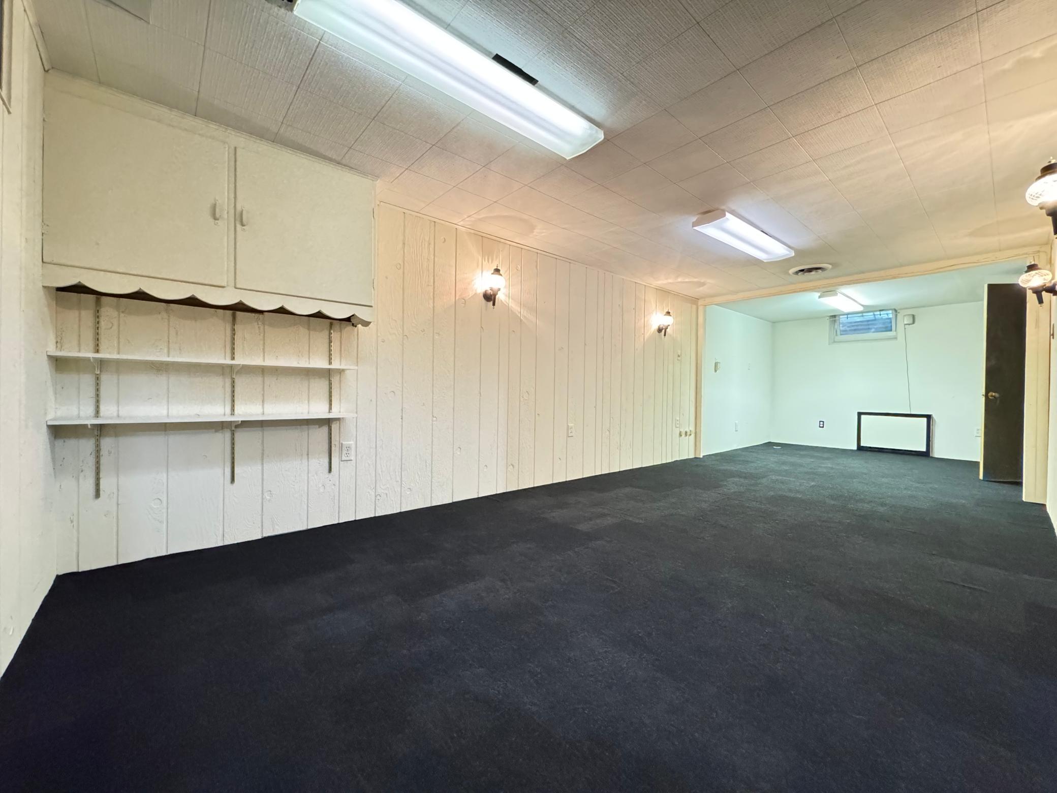 830 Sandhurst Drive W Property Photo 27