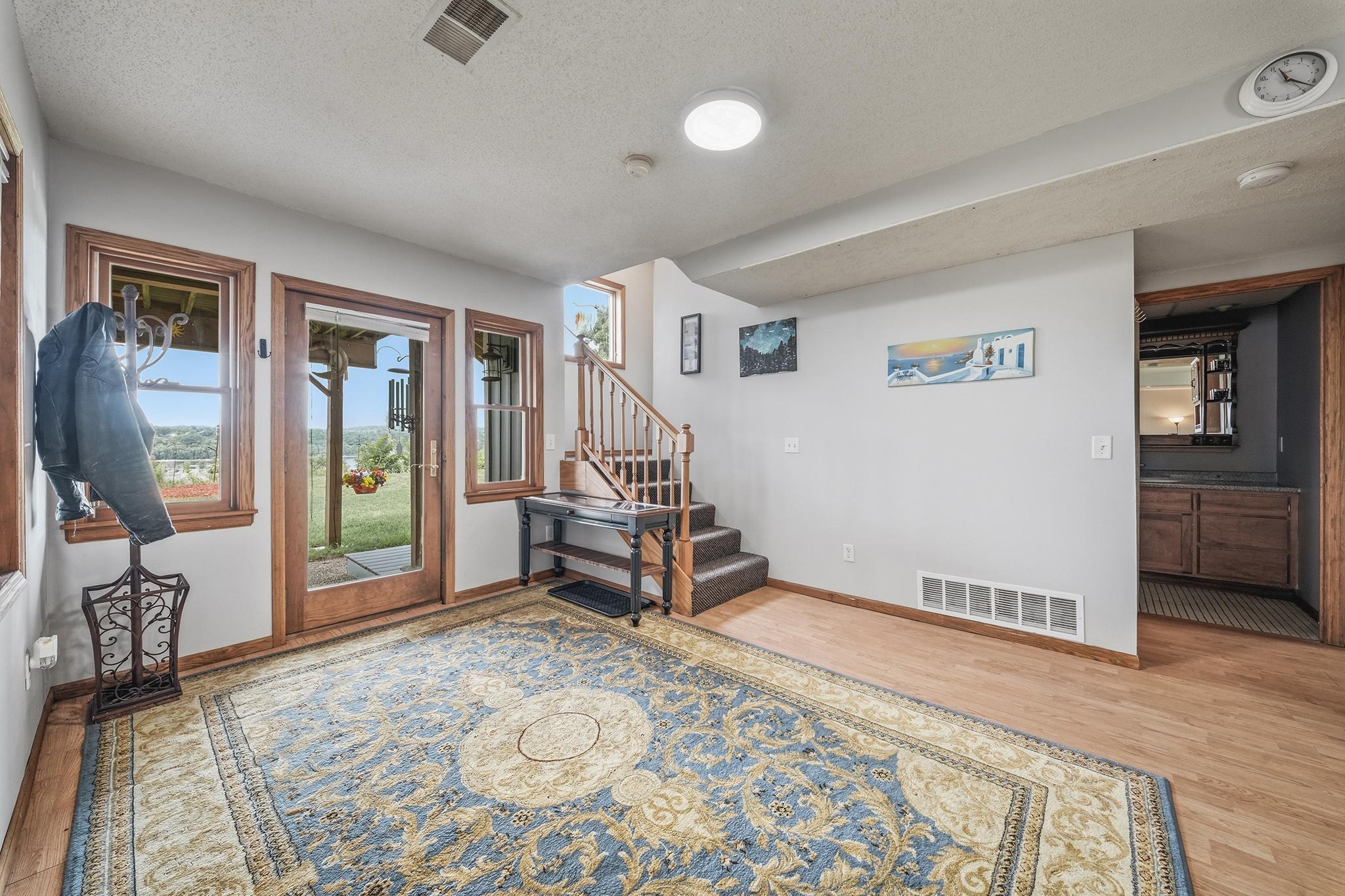 209 3rd Street Property Photo 39
