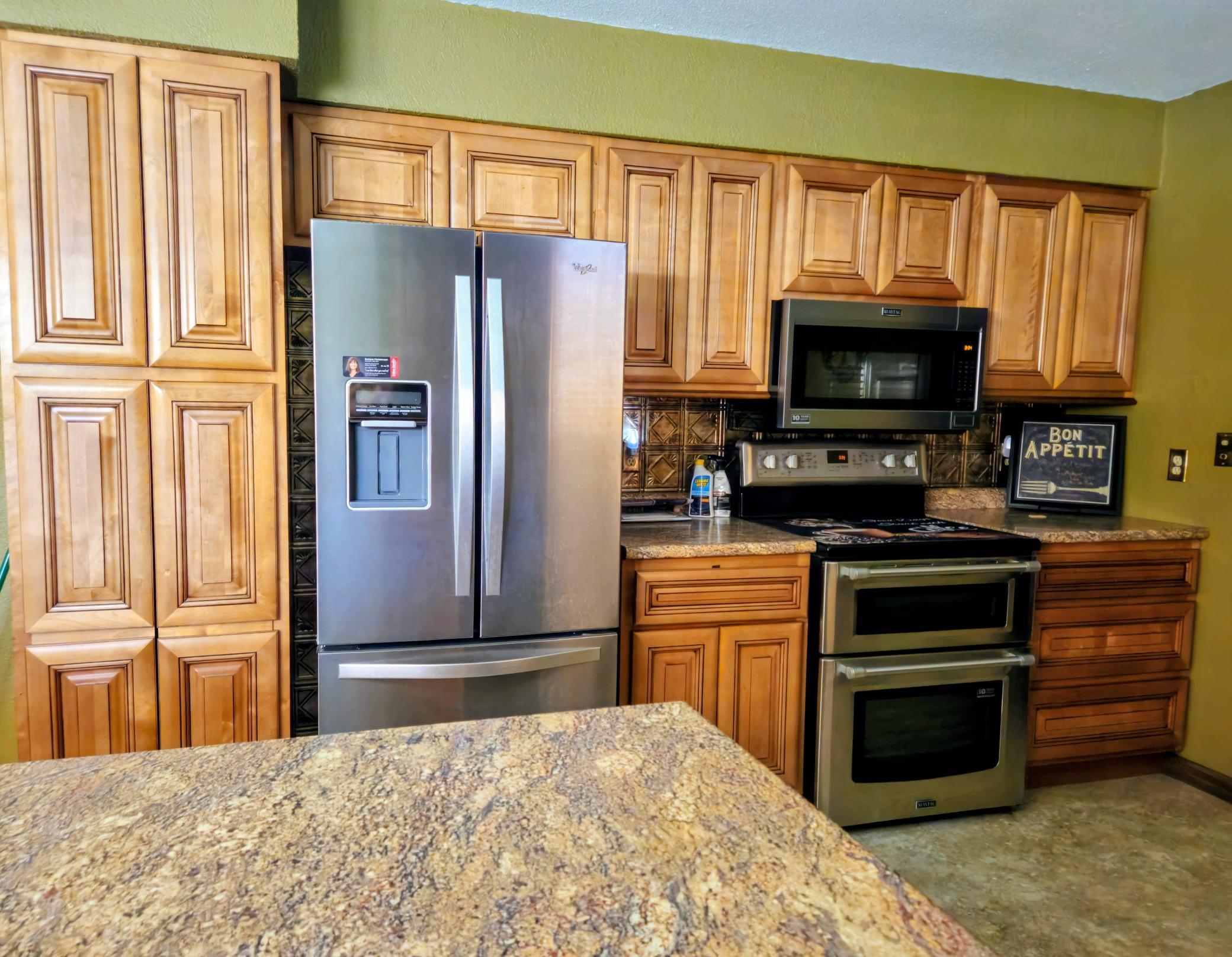 904 Willmar Avenue Se Property Photo 4