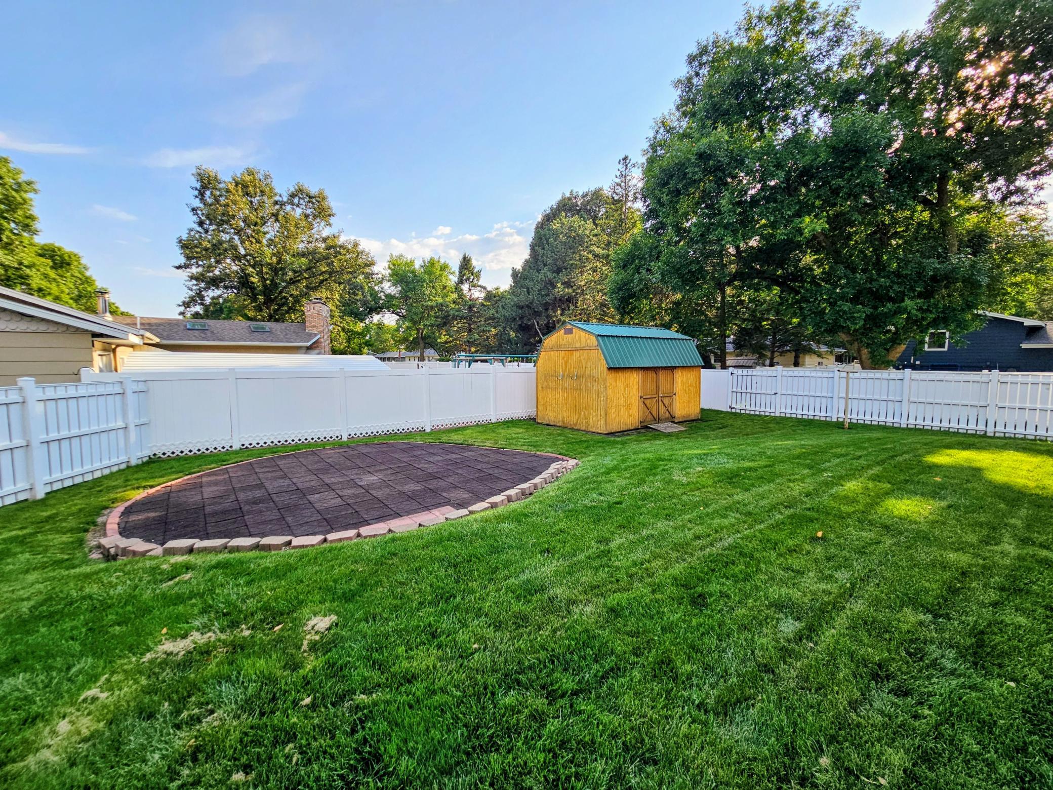 904 Willmar Avenue Se Property Photo 22