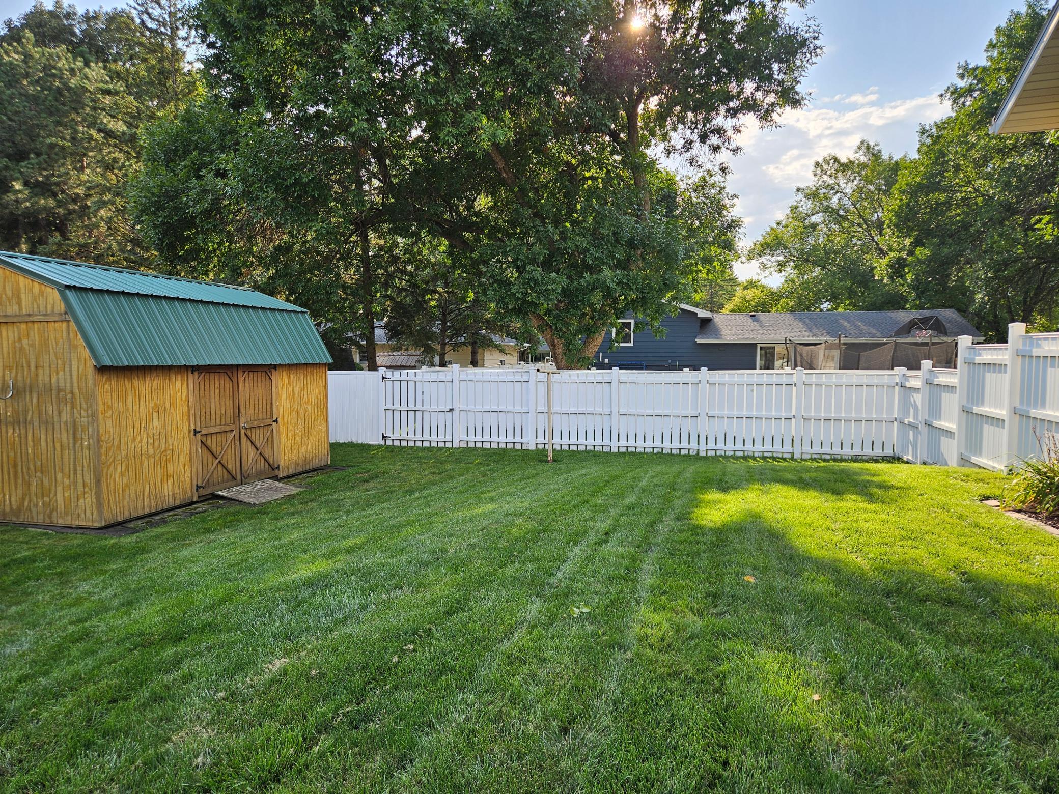 904 Willmar Avenue Se Property Photo 23