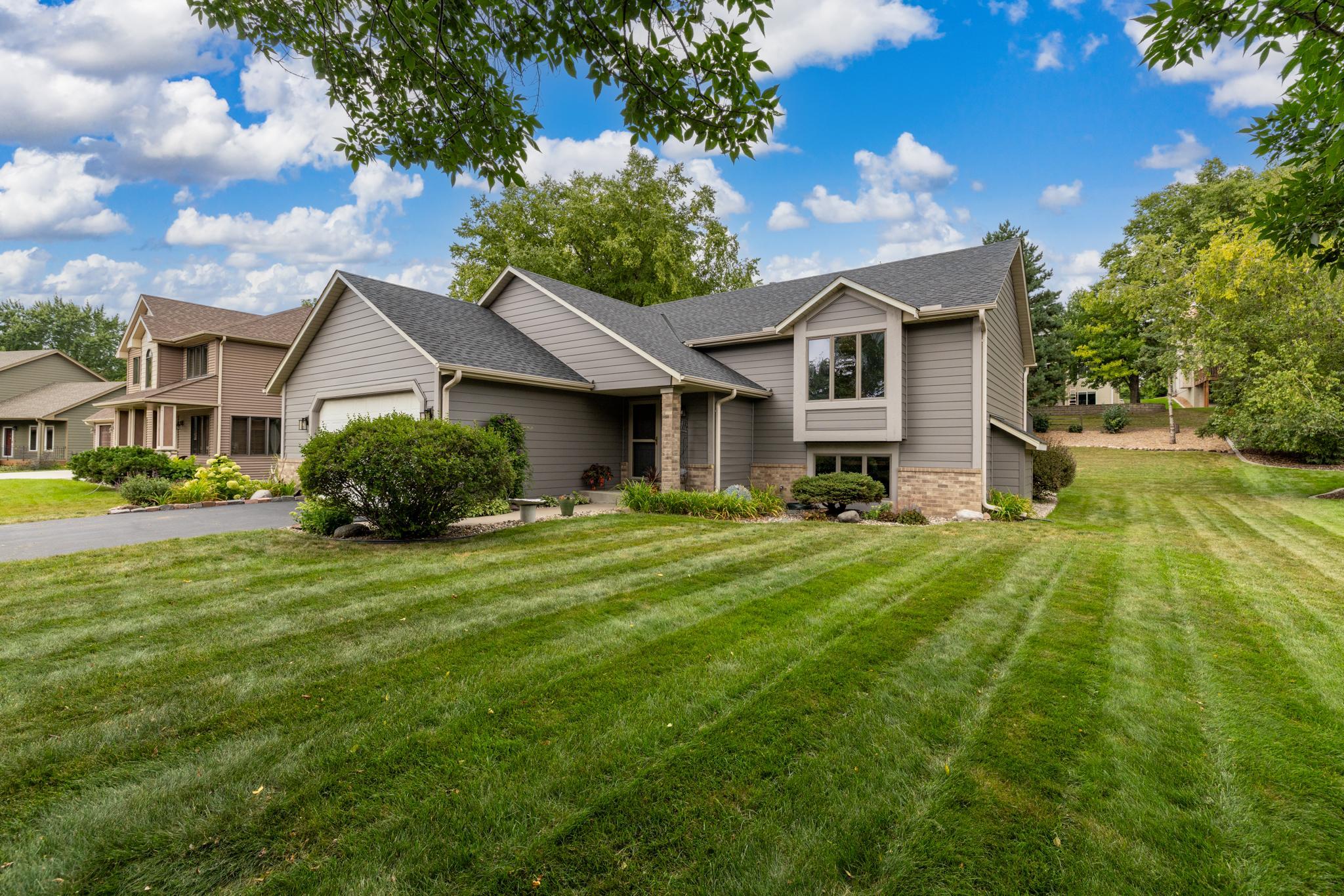 1123 Ridge Bluff Drive