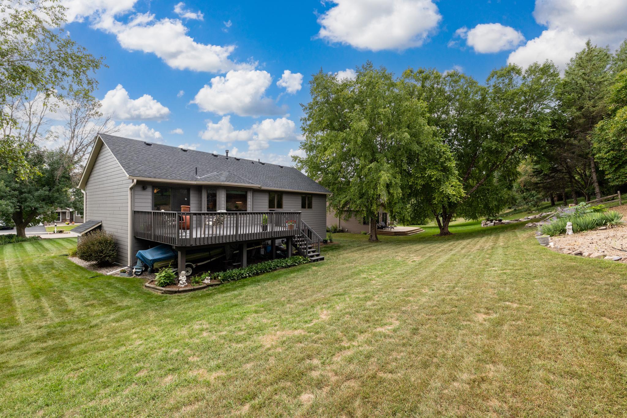 1123 Ridge Bluff Drive Property Photo 45