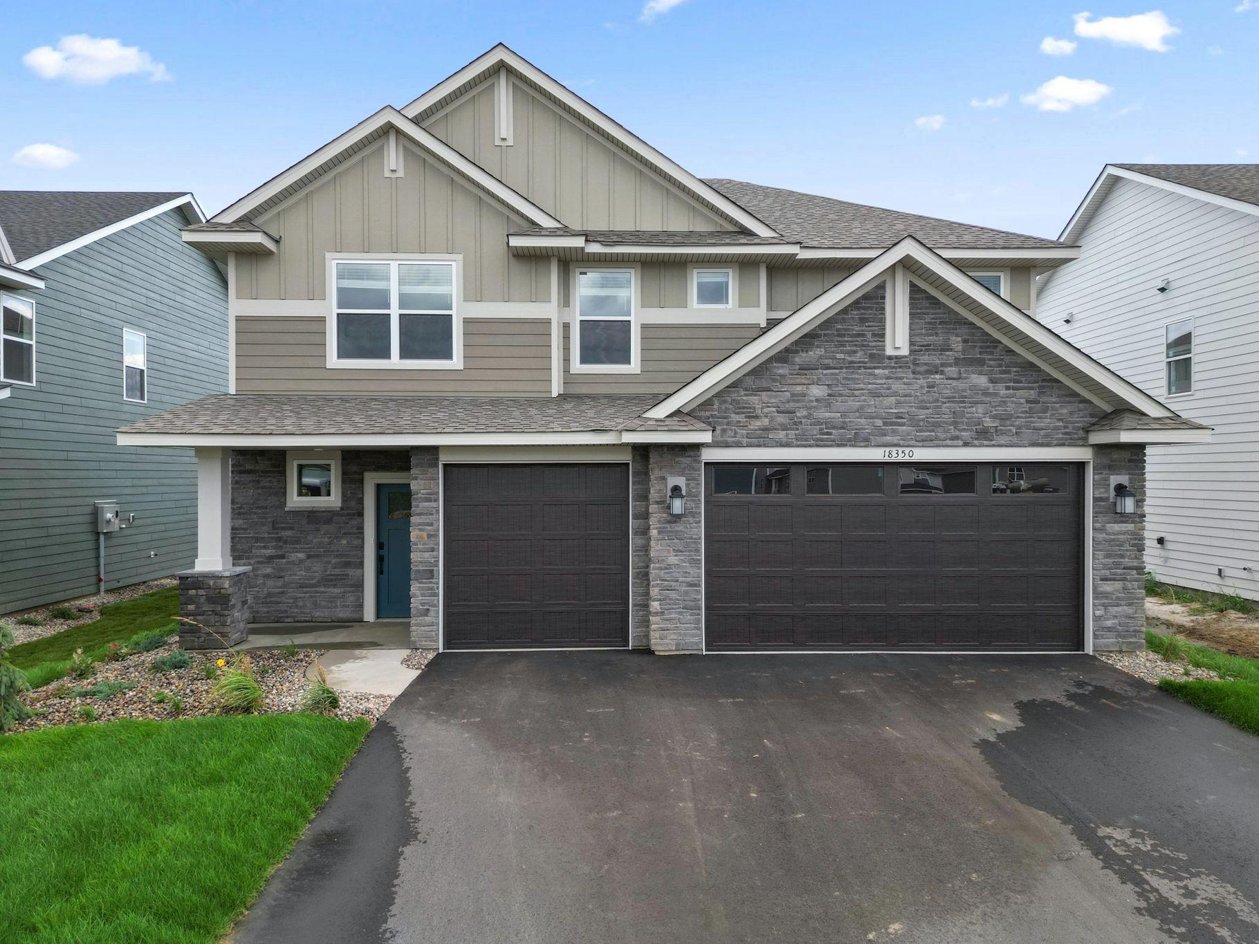 18350 Glancy Way Property Photo 1