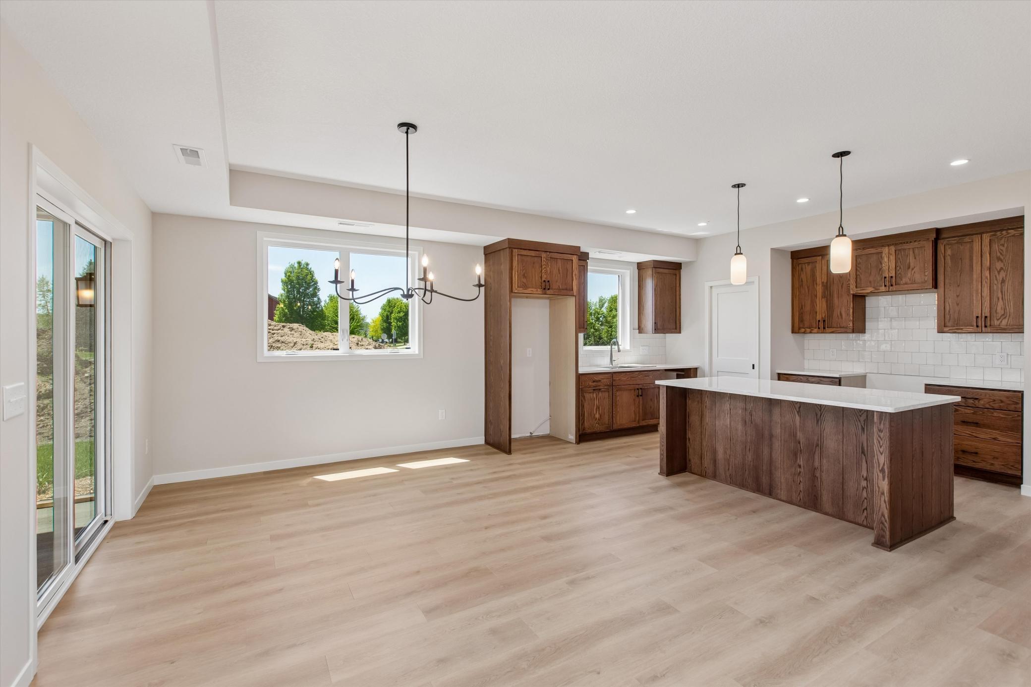 2015 Erie Drive Property Photo 13