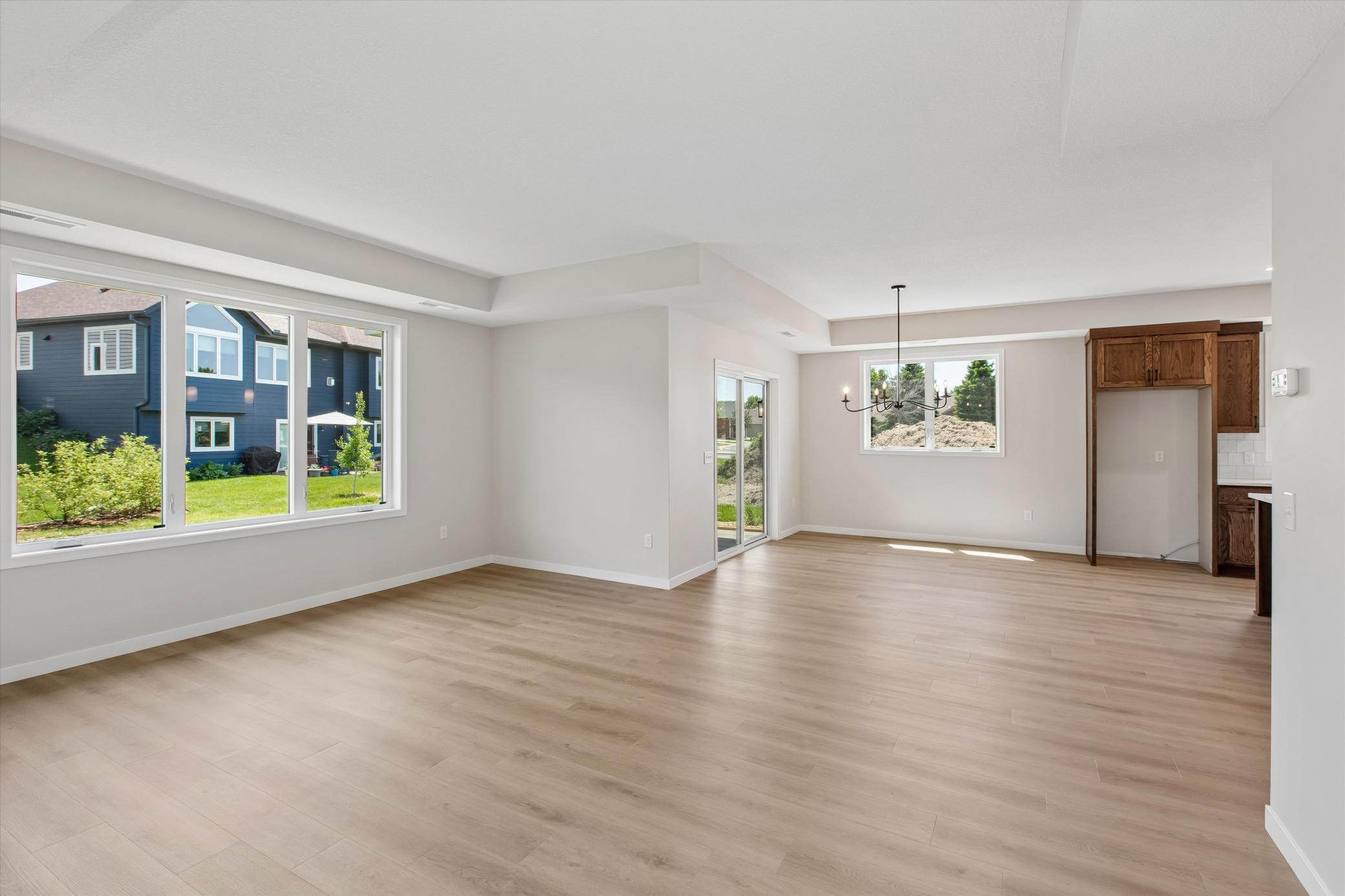 2015 Erie Drive Property Photo 15