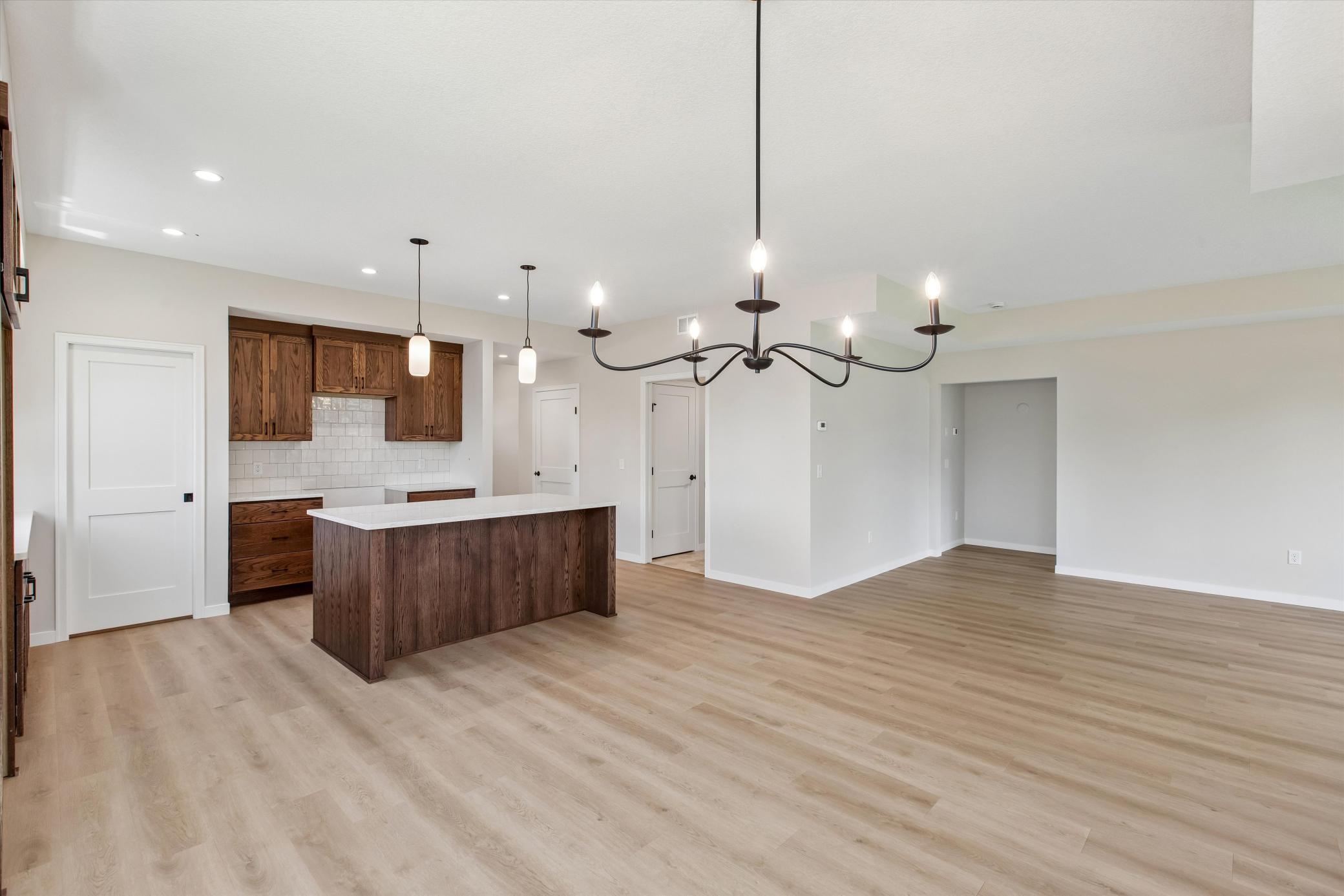 2015 Erie Drive Property Photo 16