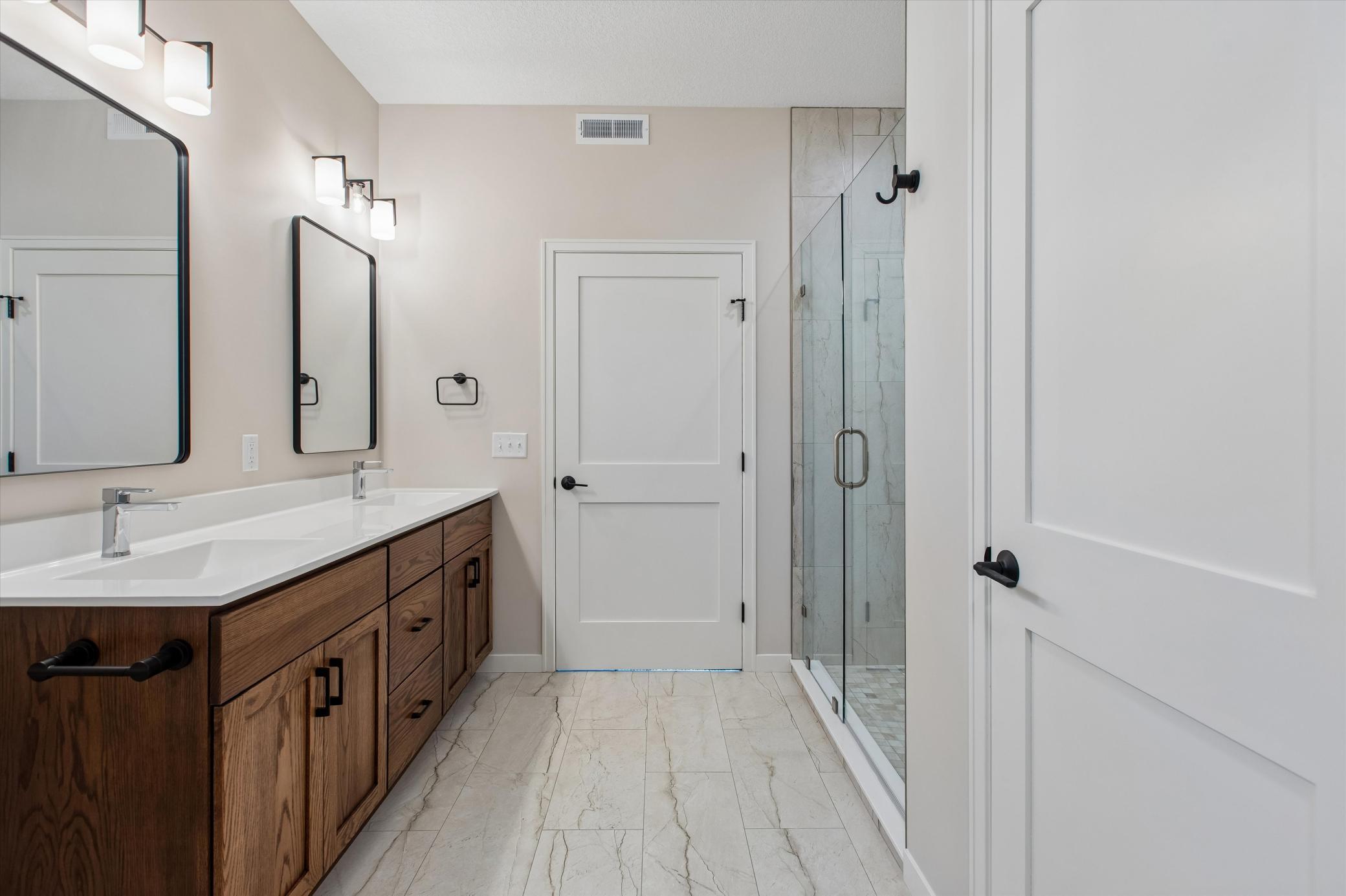 2015 Erie Drive Property Photo 22