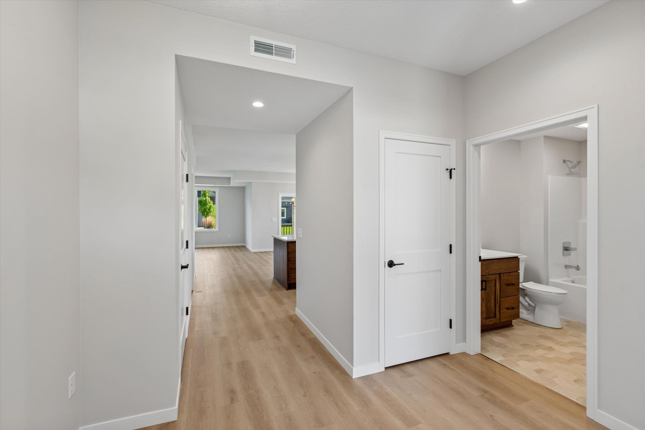 2015 Erie Drive Property Photo 32