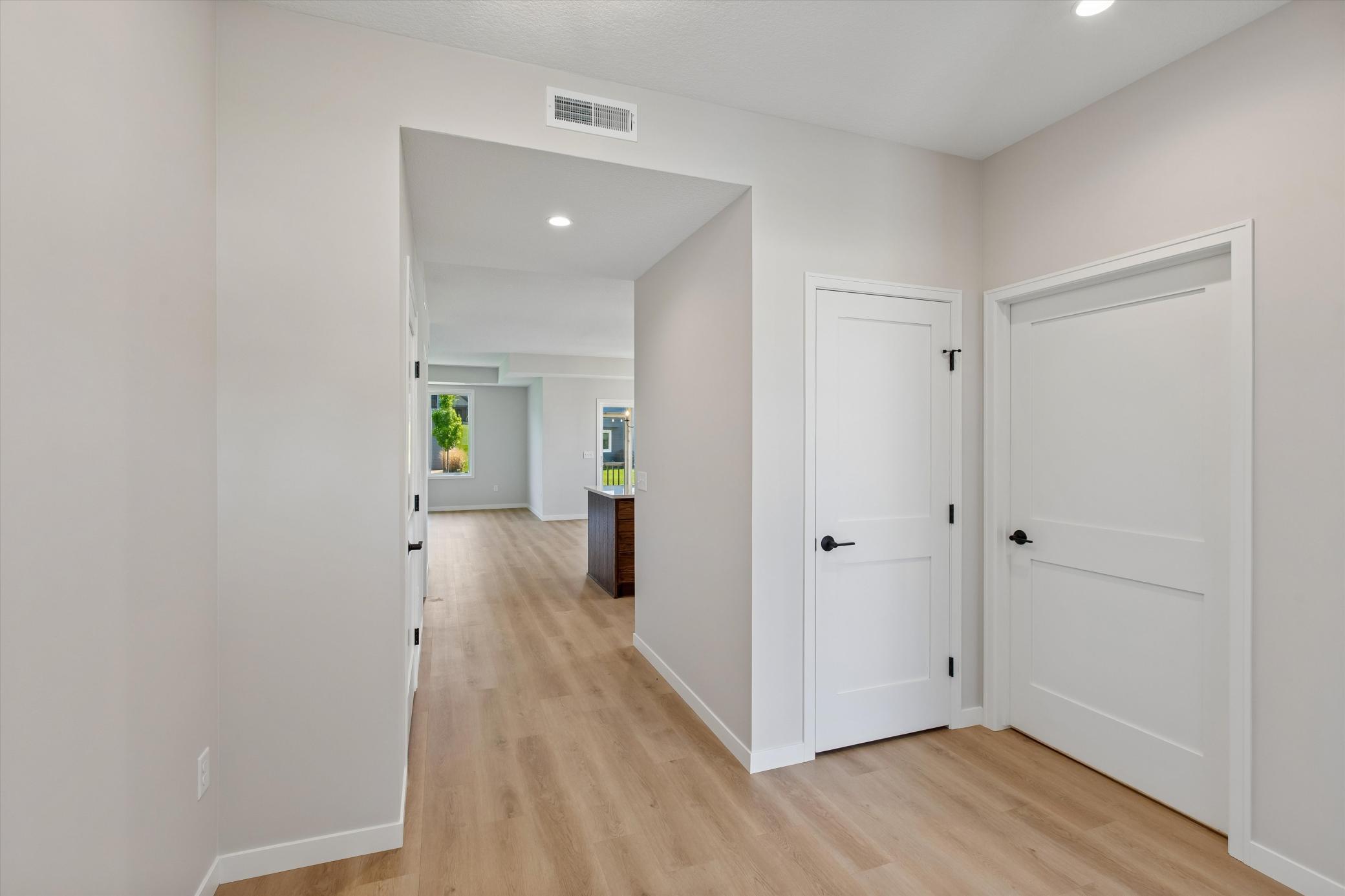 2015 Erie Drive Property Photo 34