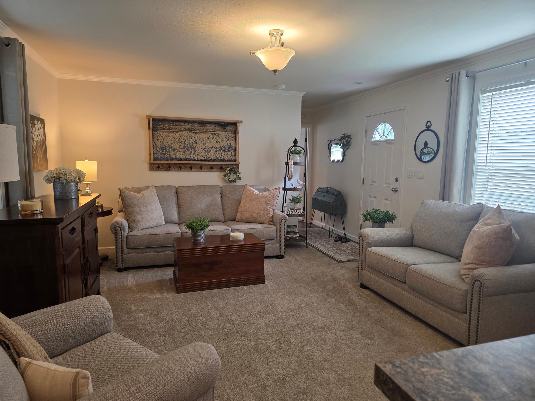 18 Kalmia Drive Property Photo 4