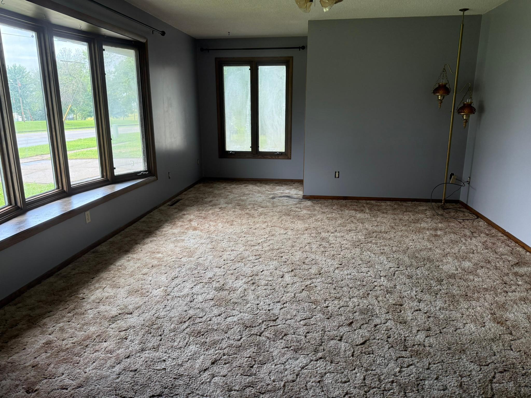 388 E Main Street Property Photo 8