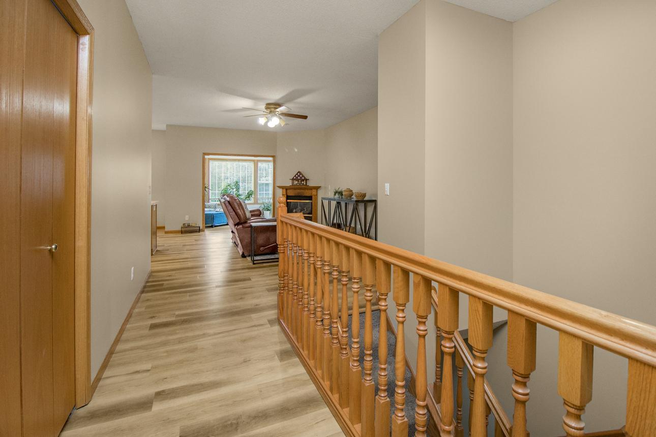 1105 Iris Drive Property Photo 2