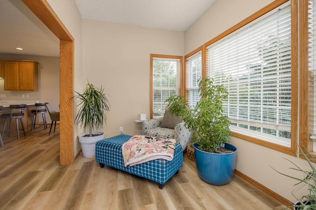 1105 Iris Drive Property Photo 6