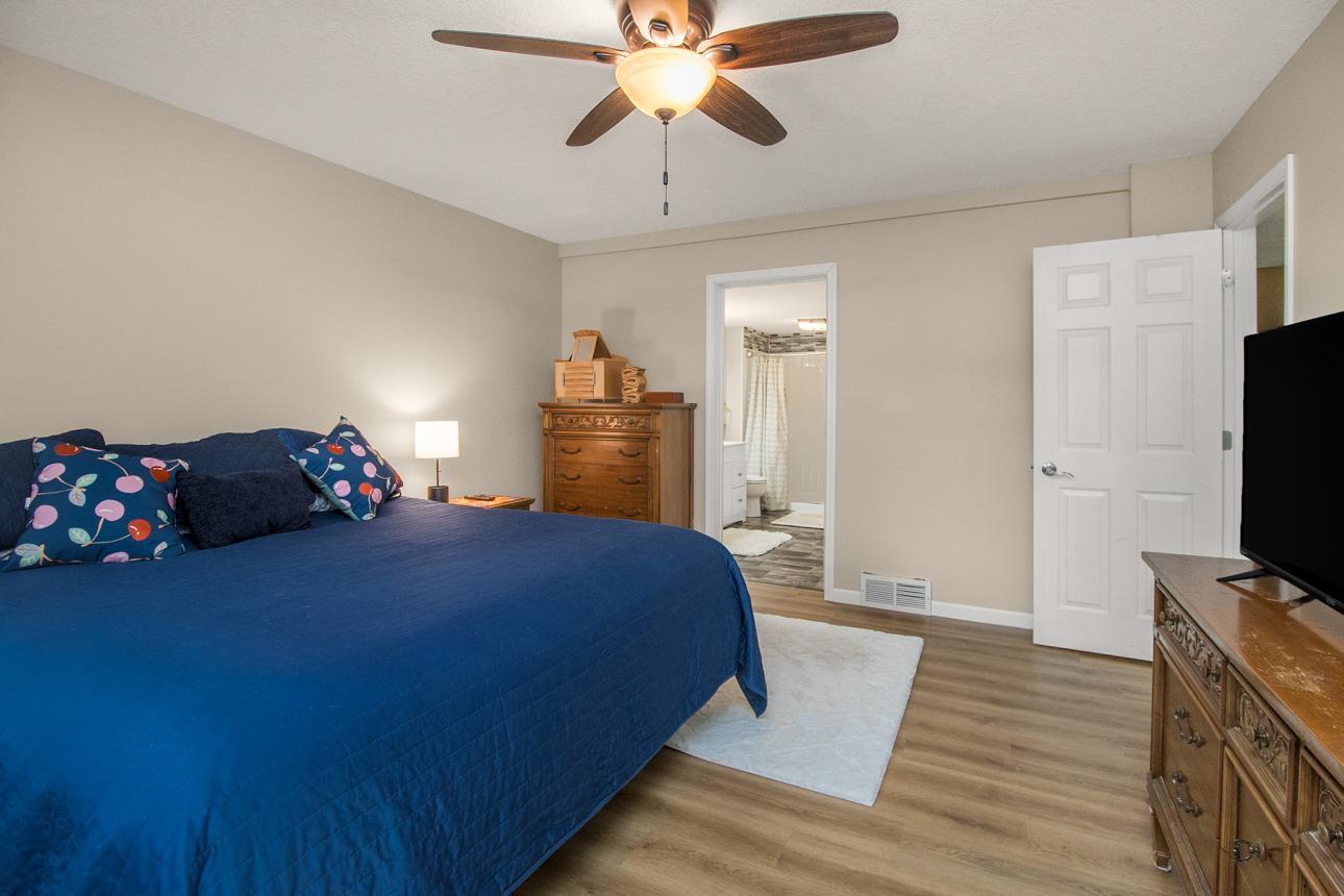 1105 Iris Drive Property Photo 23