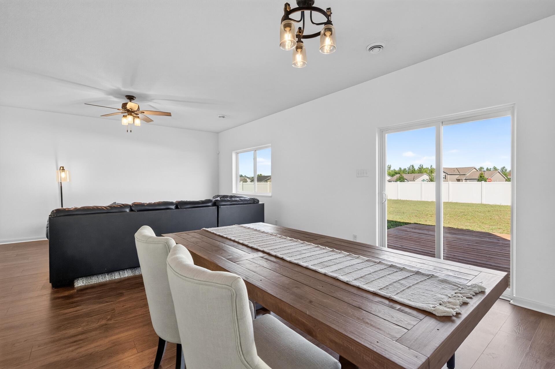 19077 Eagle Lake Road S Property Photo 8