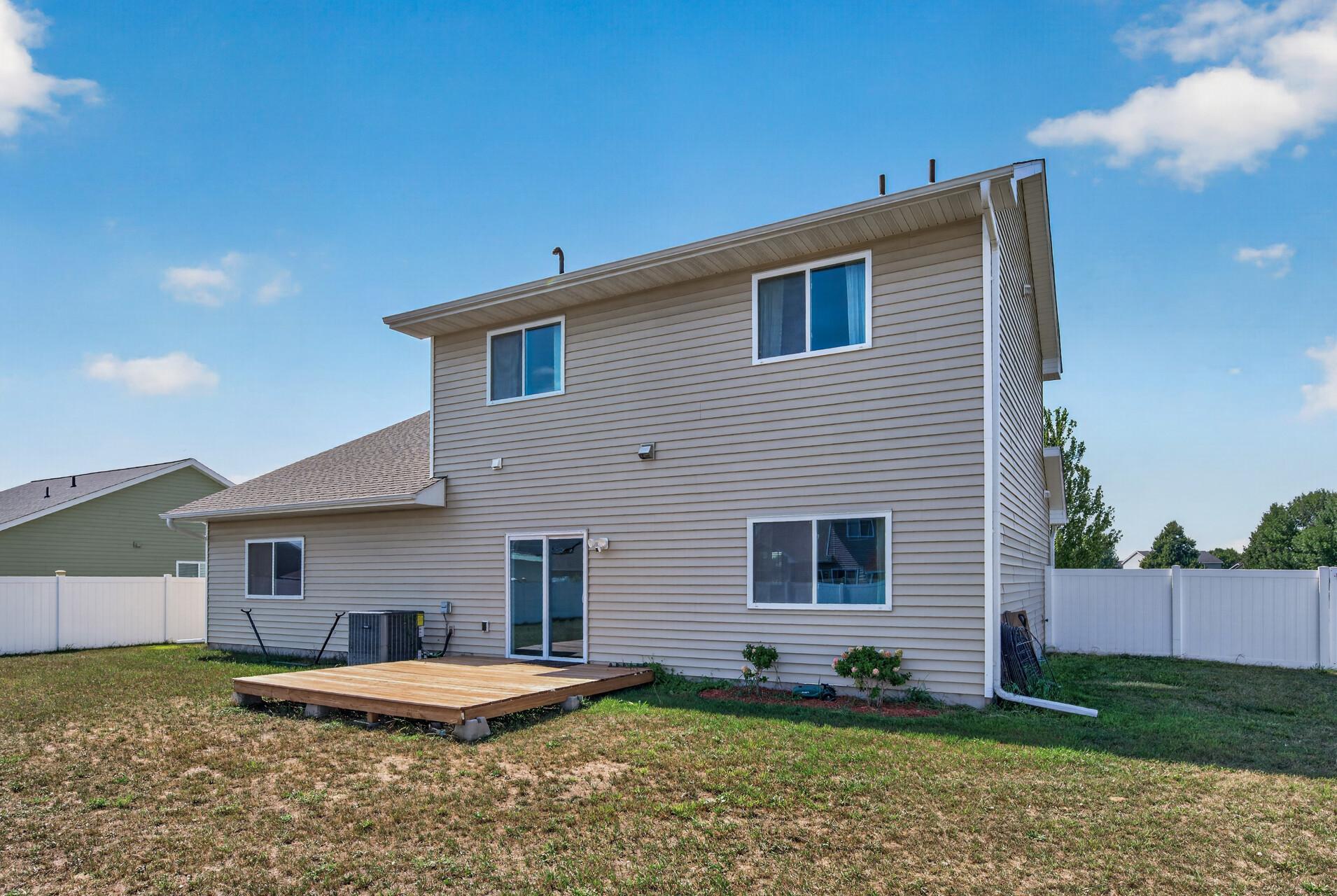 19077 Eagle Lake Road S Property Photo 42
