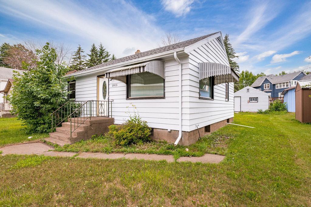 5915 Grand Avenue Property Photo 1