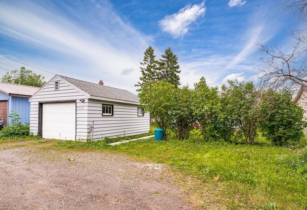 5915 Grand Avenue Property Photo 7
