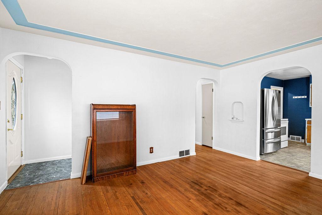 5915 Grand Avenue Property Photo 14