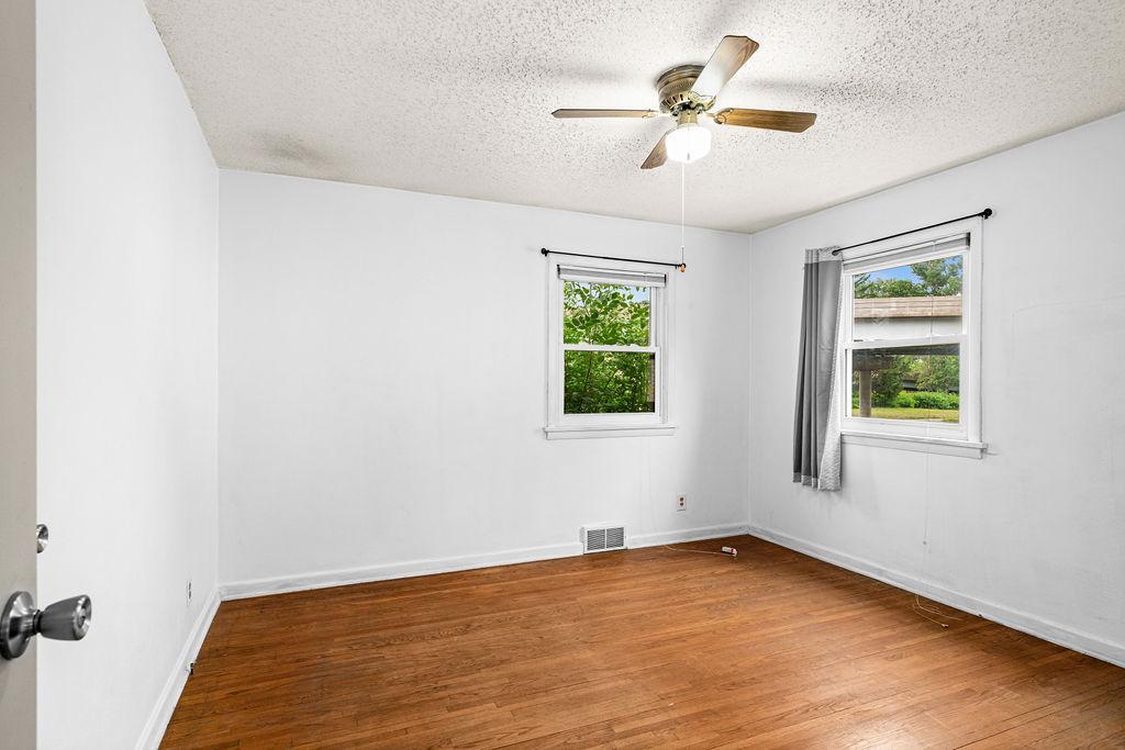 5915 Grand Avenue Property Photo 15