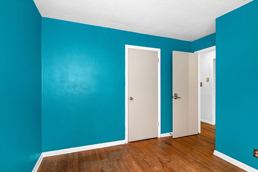5915 Grand Avenue Property Photo 18