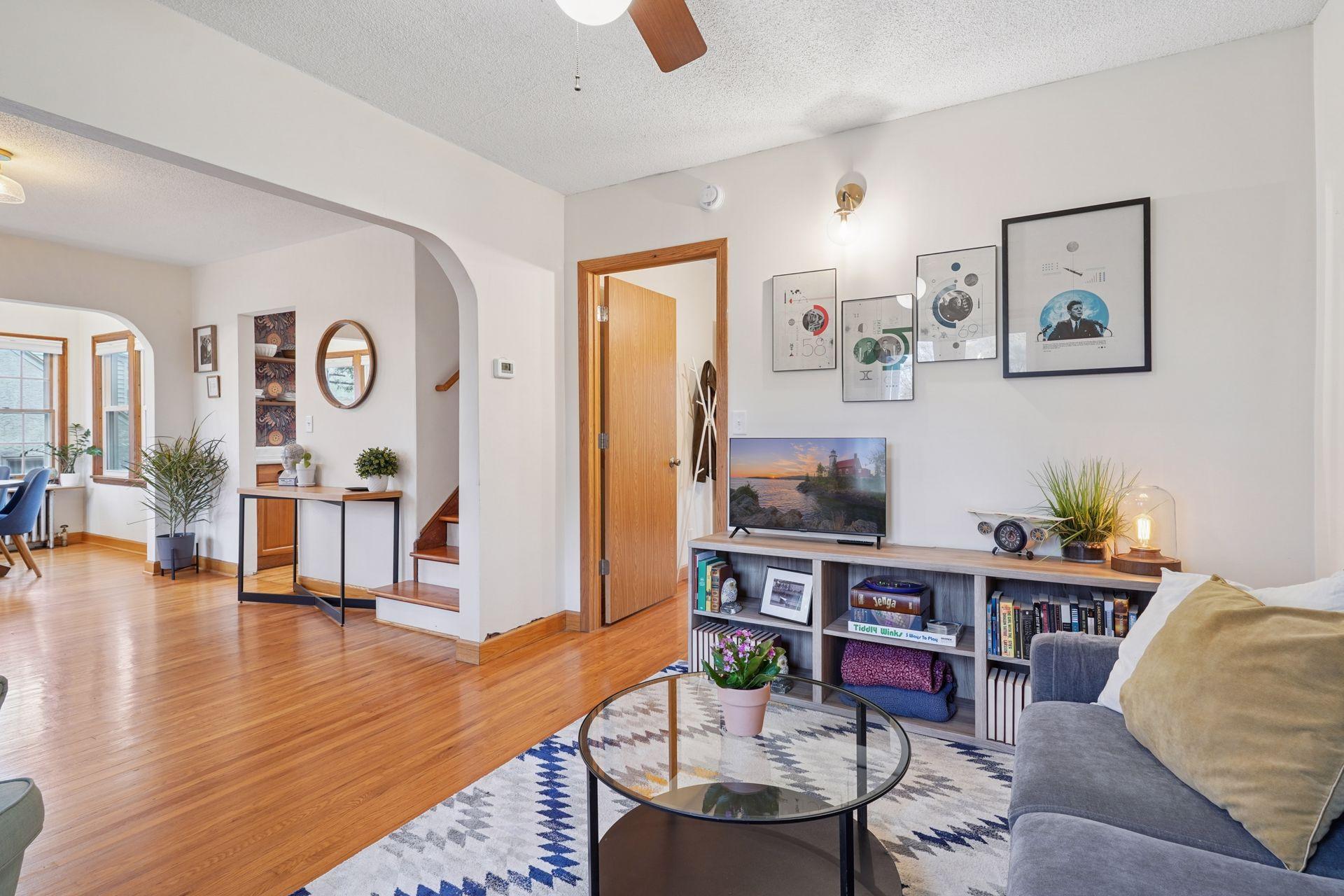 1705 Ivy Avenue E Property Photo 9