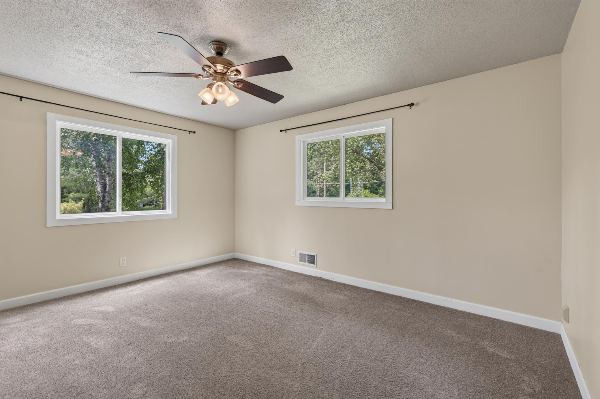2421 4th Street Property Photo 11