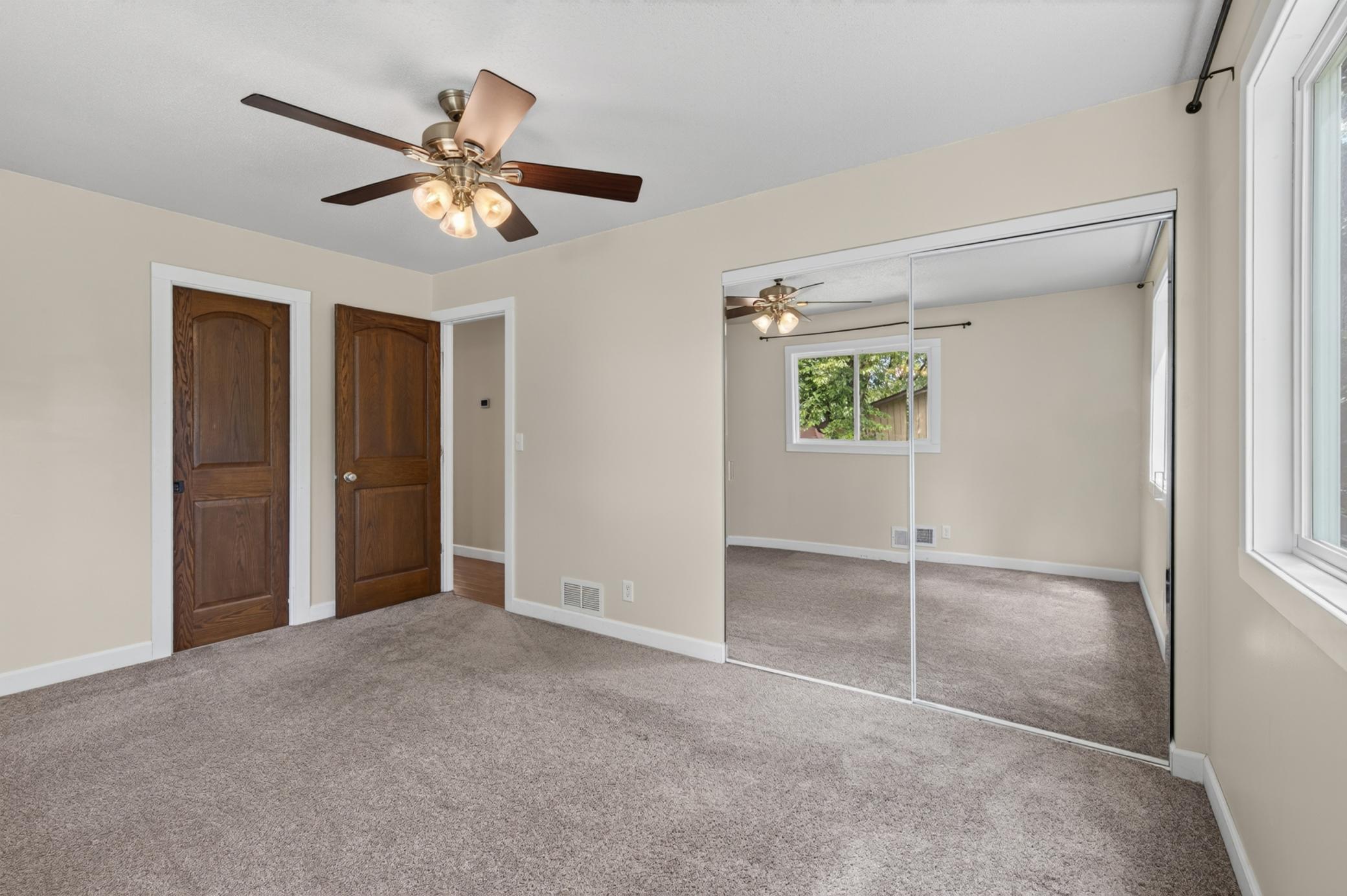 2421 4th Street Property Photo 12