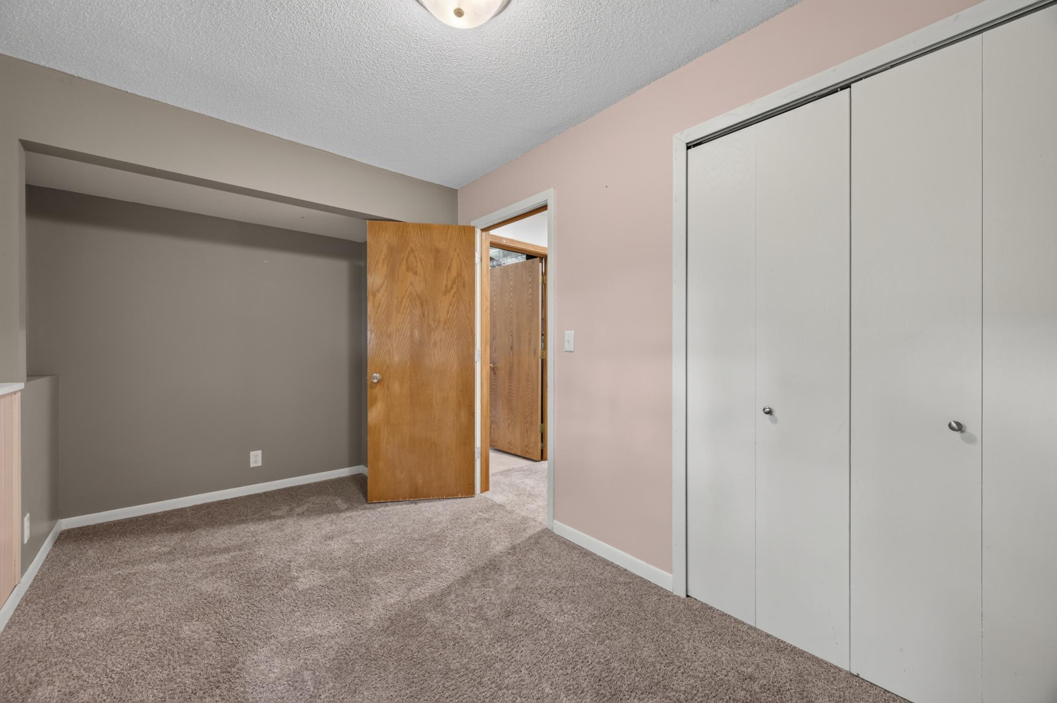 2421 4th Street Property Photo 21
