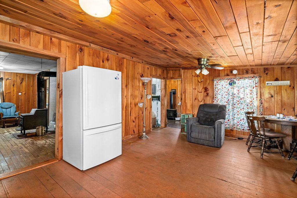 2088 County Road 142 Property Photo 6