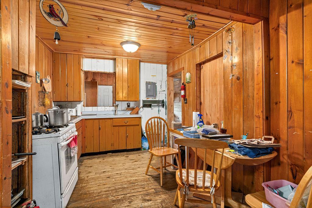 2088 County Road 142 Property Photo 7