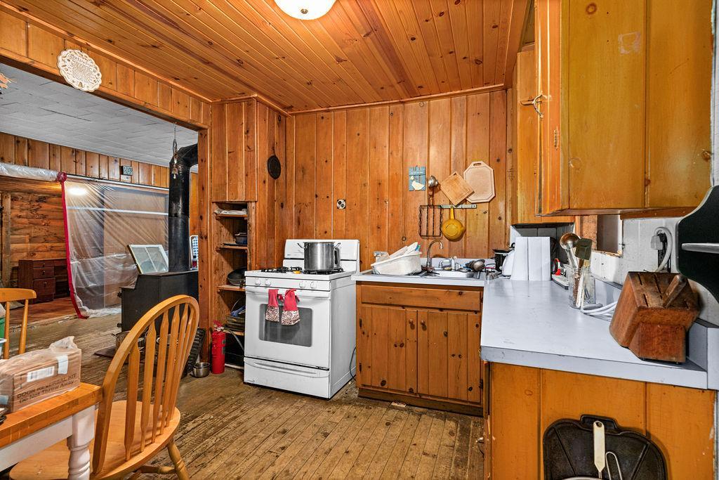 2088 County Road 142 Property Photo 15