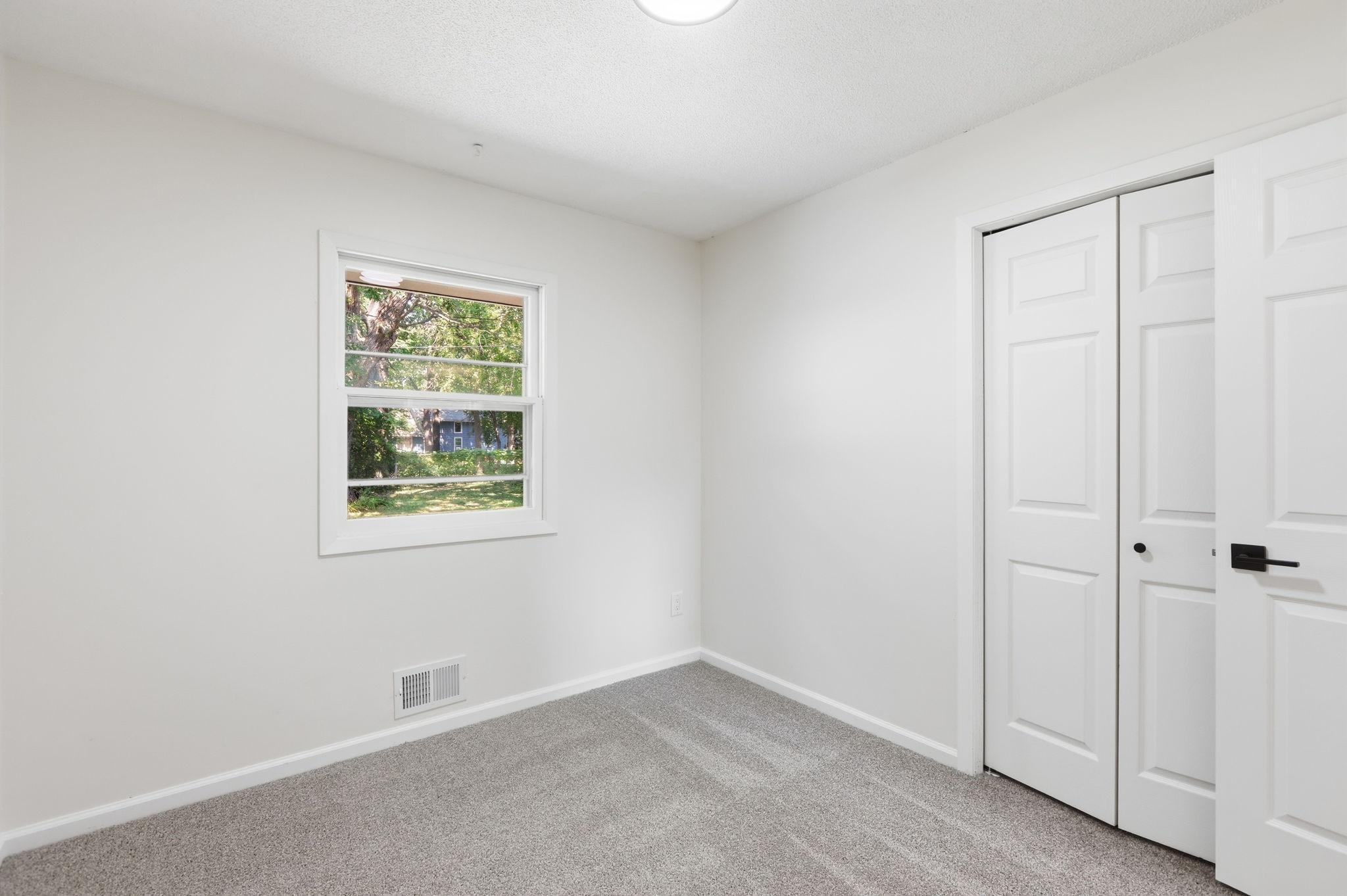 4841 105th Lane Ne Property Photo 17