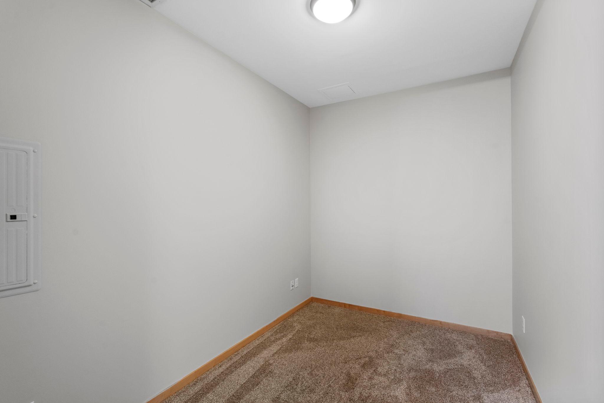 100 3rd Avenue S 307 Property Photo 12
