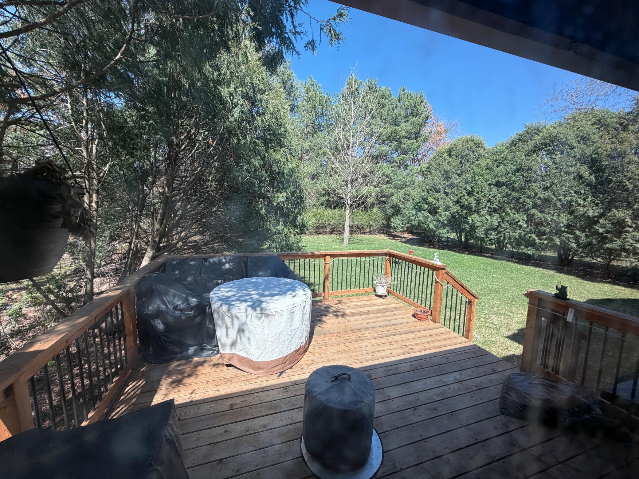 1013 Robinhood Place Property Photo 37