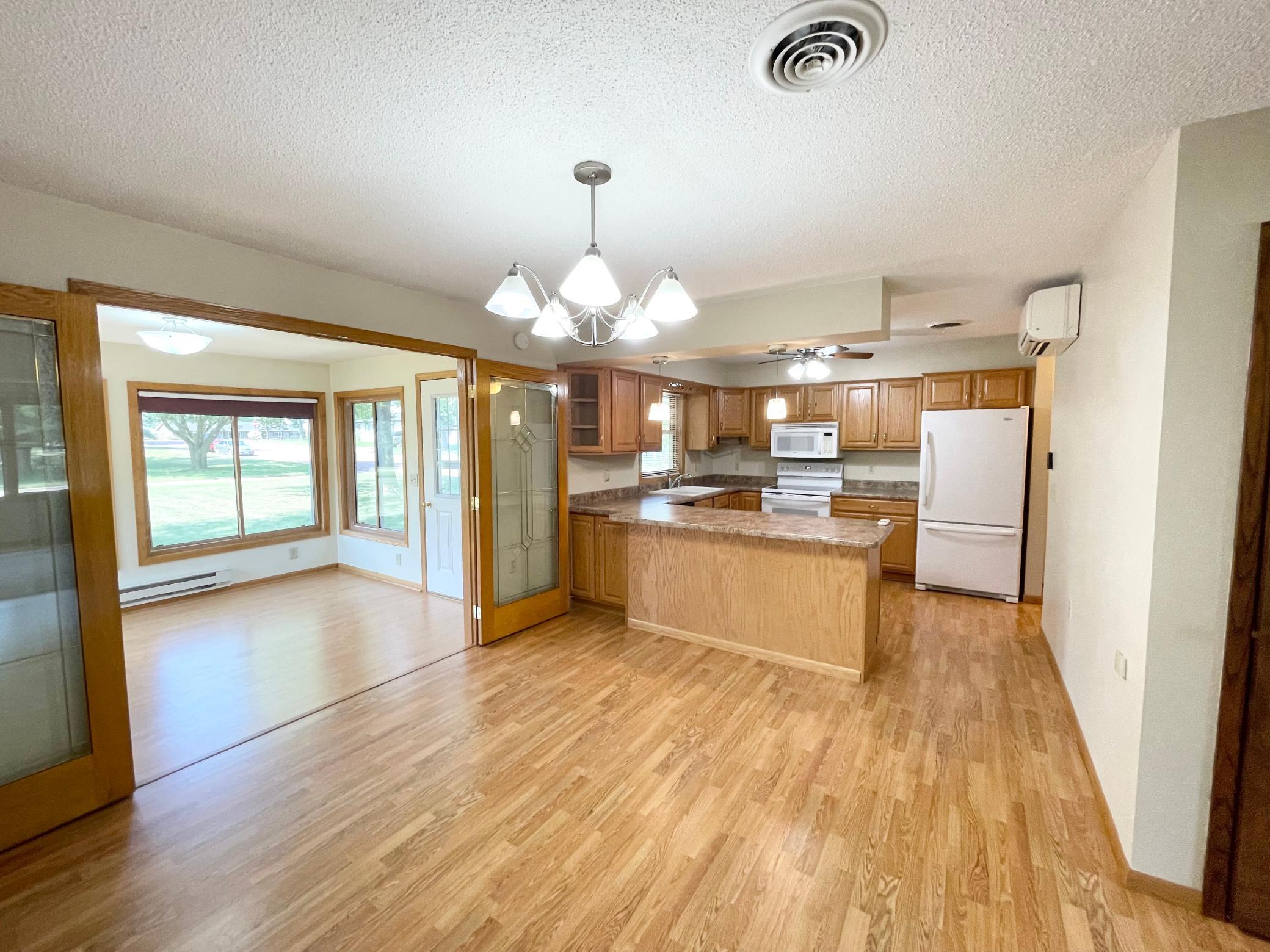404 S Paffrath Avenue Property Photo 9