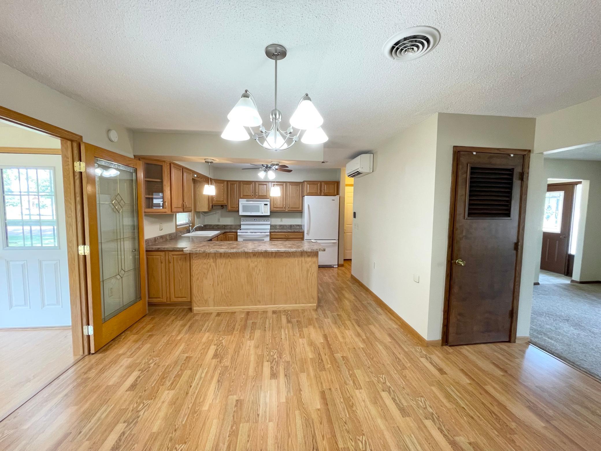 404 S Paffrath Avenue Property Photo 11