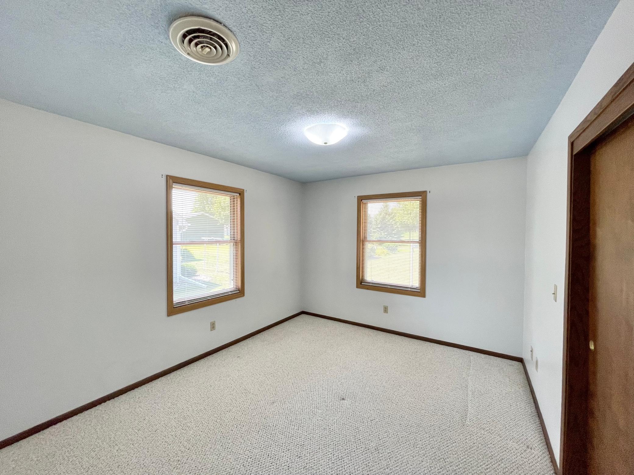 404 S Paffrath Avenue Property Photo 31