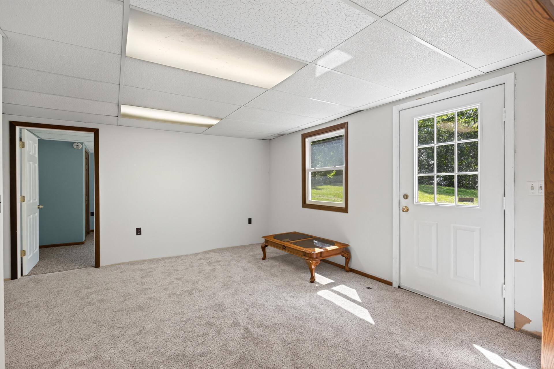 10761 Crow Hassan Park Road Property Photo 15