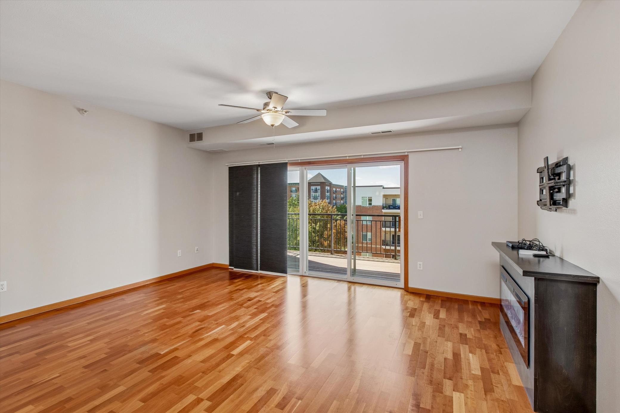 12501 Nicollet Avenue 425 Property Photo 6