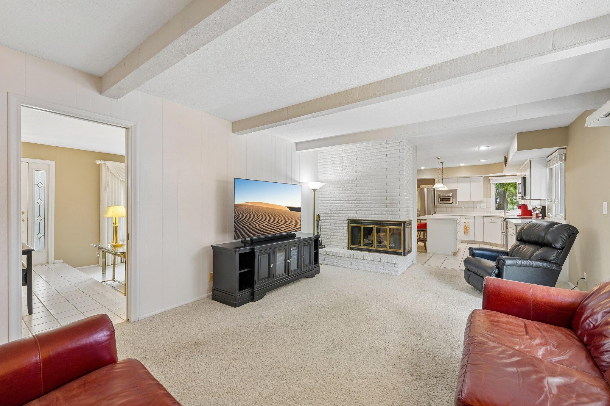 9632 Oxborough Road Property Photo 11