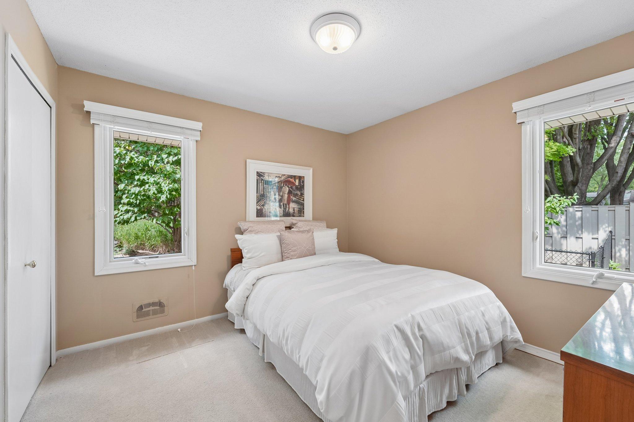 9632 Oxborough Road Property Photo 27